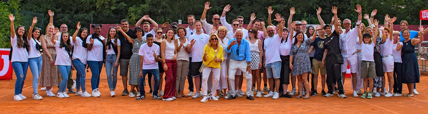 's Münchner Herz Familiensommerfest 2023 – Das ganze Team